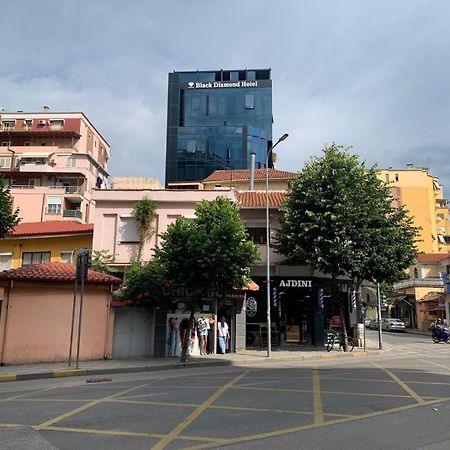 Bevis Apartment Tirana Buitenkant foto