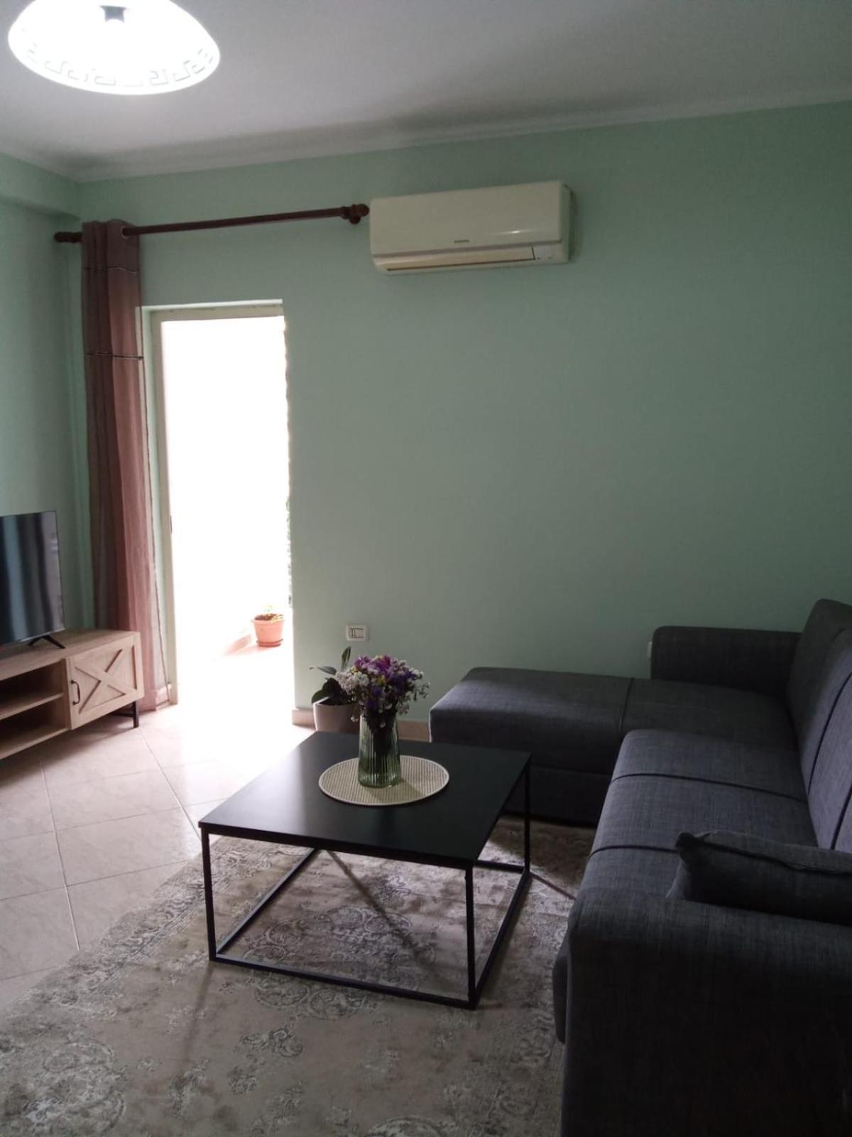 Bevis Apartment Tirana Buitenkant foto