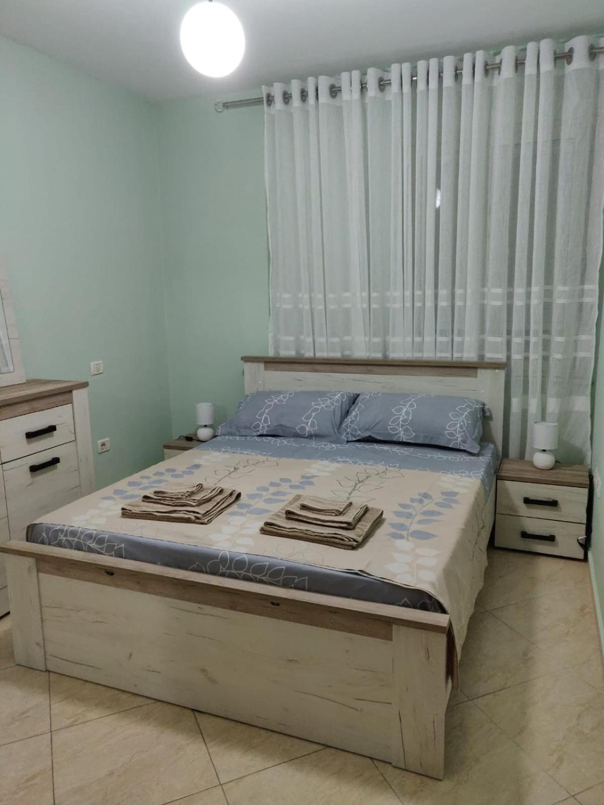 Bevis Apartment Tirana Buitenkant foto