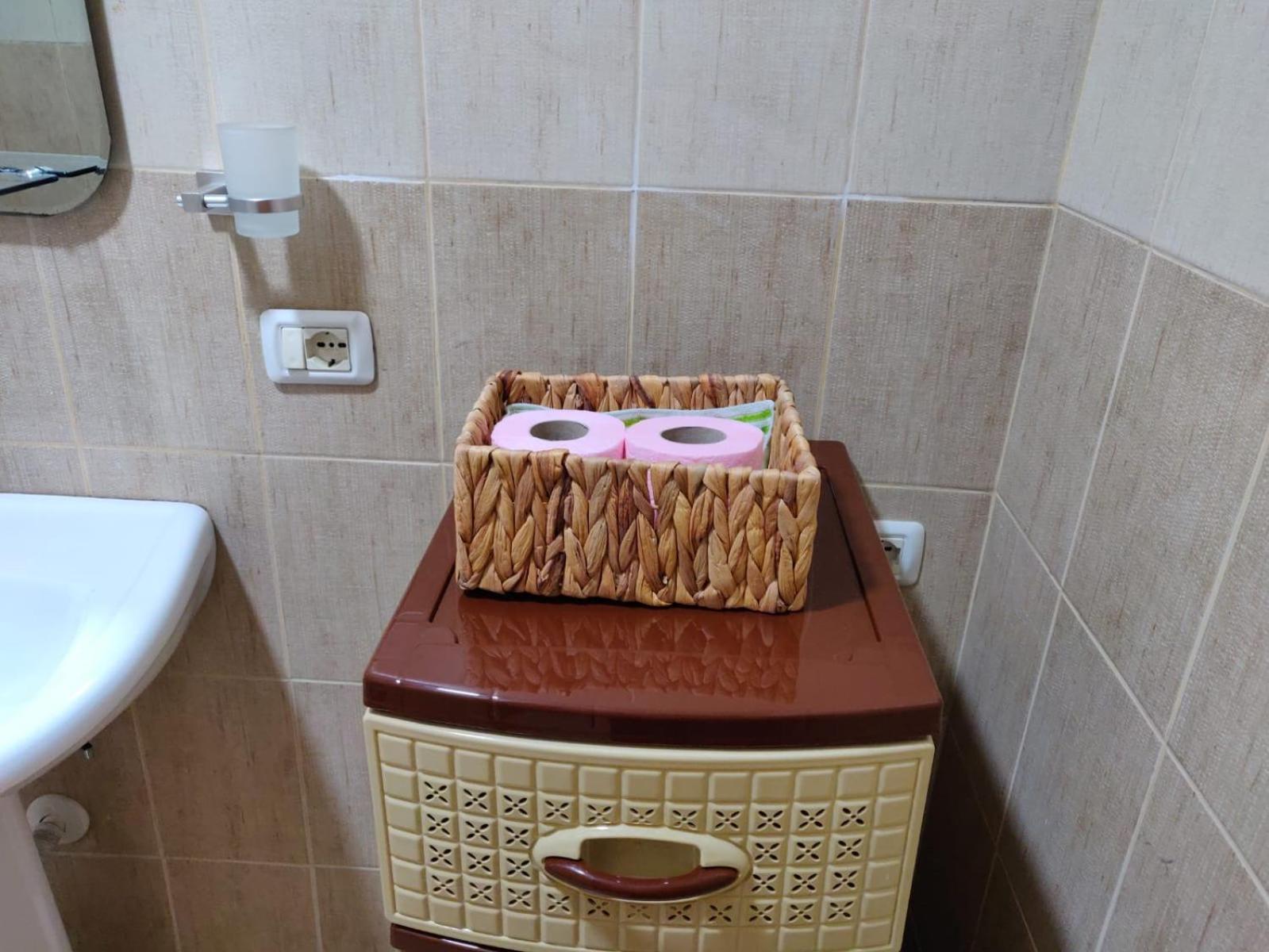 Bevis Apartment Tirana Buitenkant foto