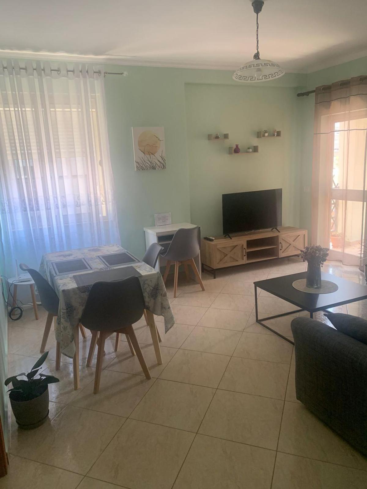 Bevis Apartment Tirana Buitenkant foto